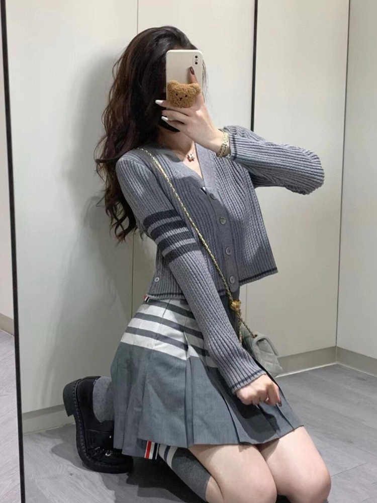 Women's wool cardigan