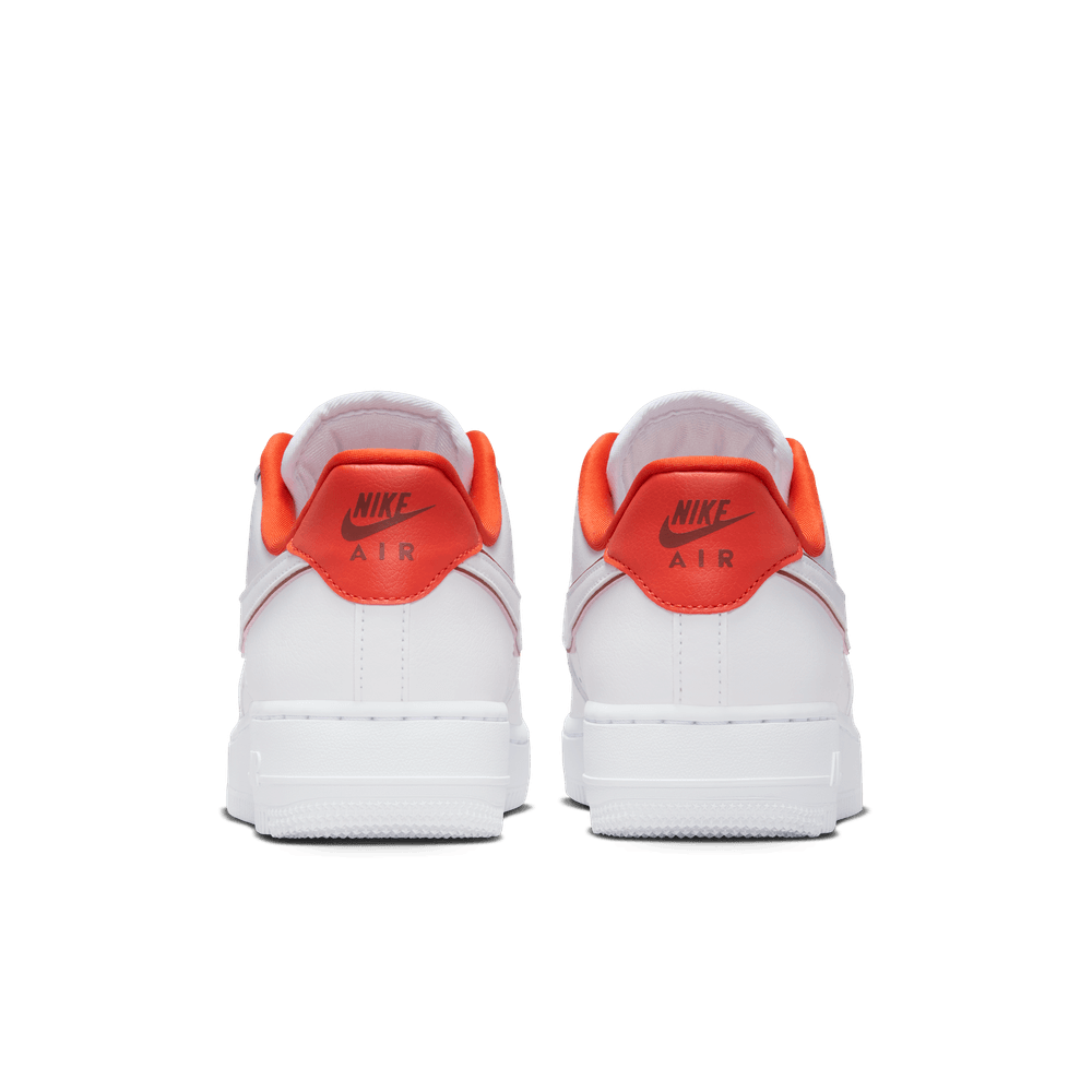 Wmns Nike Air Force 1 "07 Essential