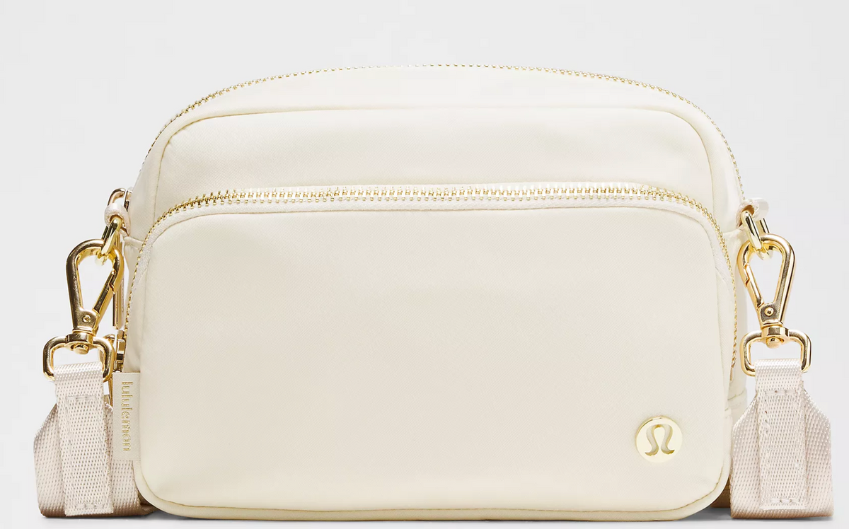 Everywhere Crossbody Bag 2L *Metal Hardware