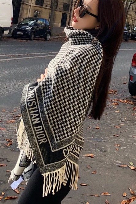 Dior Houndstooth Fringe Scarf