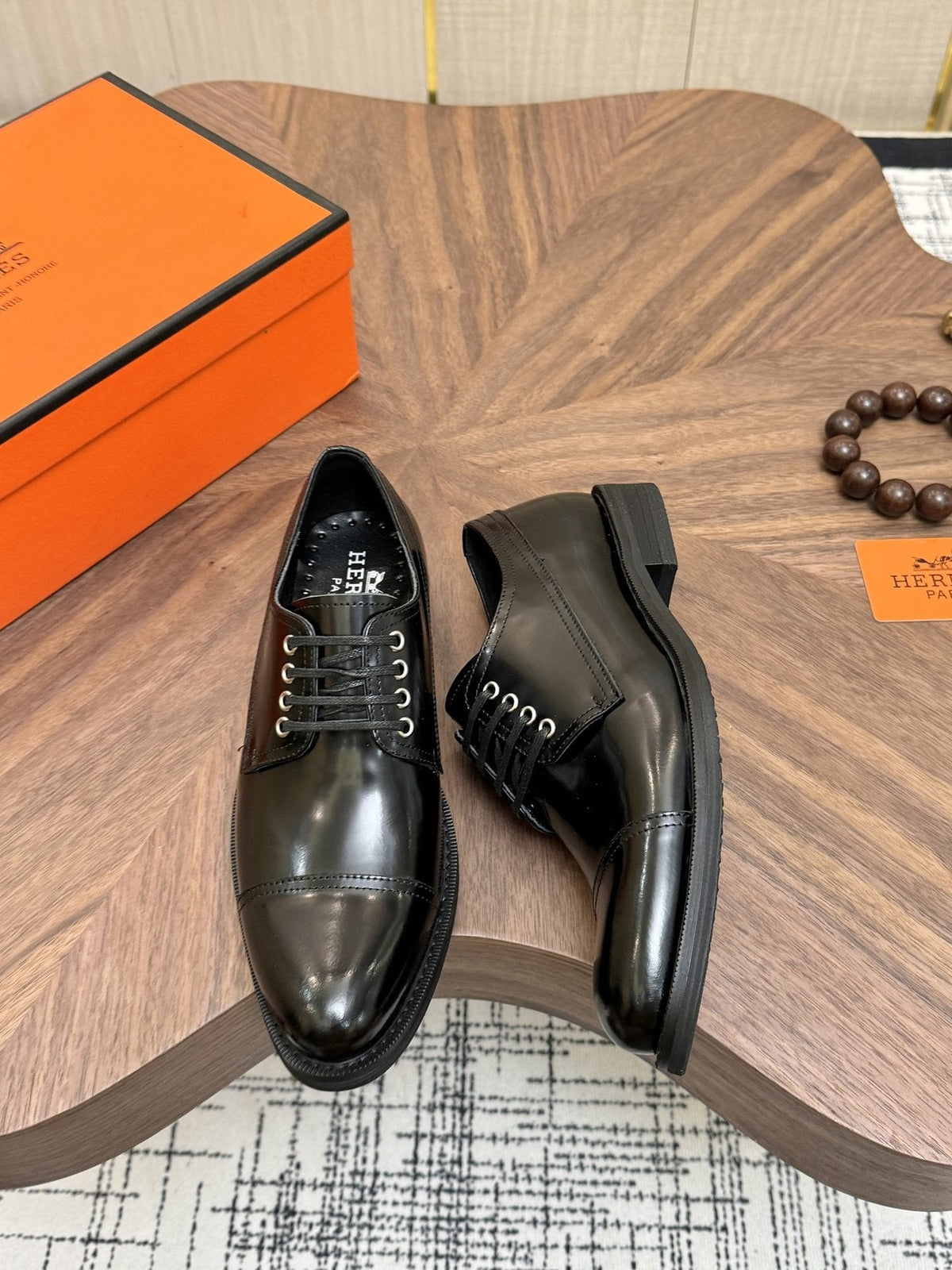 Hermès Polished Leather Lace-Up Dress Shoes