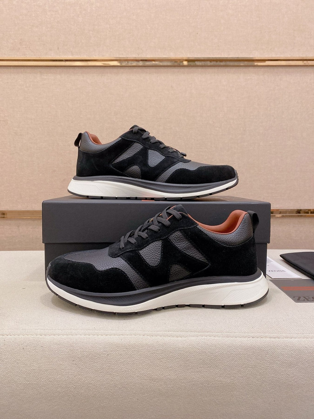 Zegna Men's Textured Low-Top Sneakers - Contrast Sole