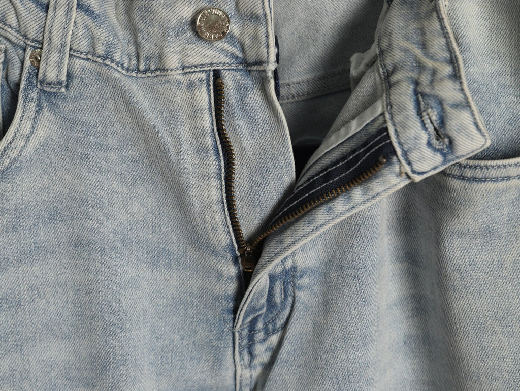 Louis Vuitton Back-Pocket Graphic Jeans - Light Gray